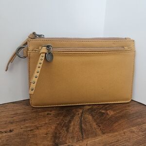 Lucky Brand Wristlet Style Wallet Golden Yellow Leather W/ Removable Card Holder